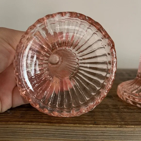 Elegant Pink Glass Candlesticks set of 2 - Picture 4 of 4